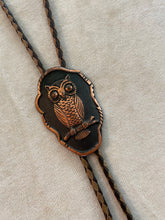 Load image into Gallery viewer, Vintage Bolo Tie