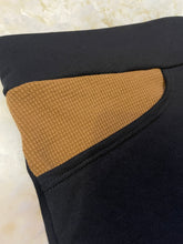 Load image into Gallery viewer, M/L Pocket Shorts