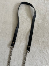 Load image into Gallery viewer, Leather Chain Travel purse